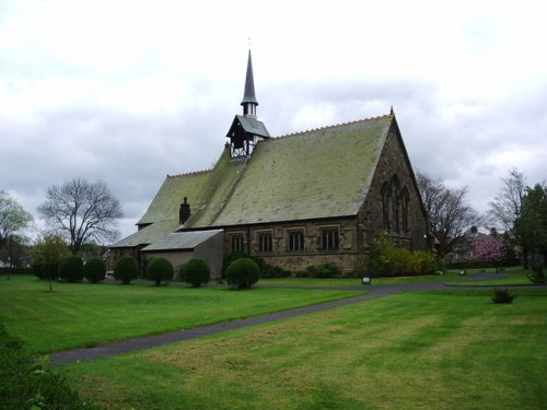 Oorlogsgraven van het Gemenebest St. Peter Churchyard #1