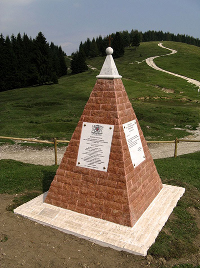 Memorial Captain Eugenio Niccolai