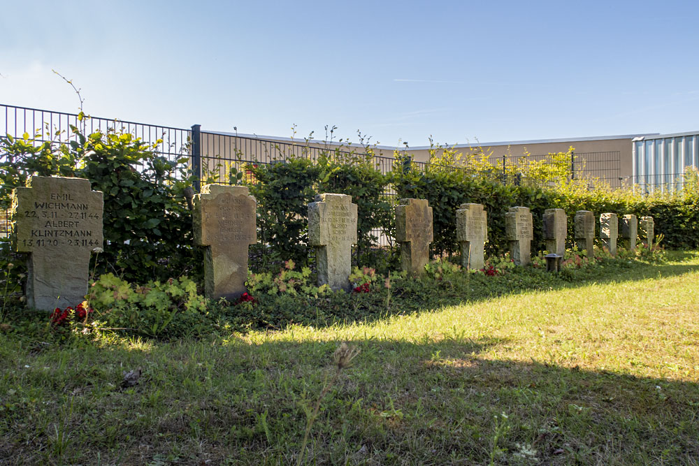 Duitse Oorlogsgraven en Monument Morschenich #2