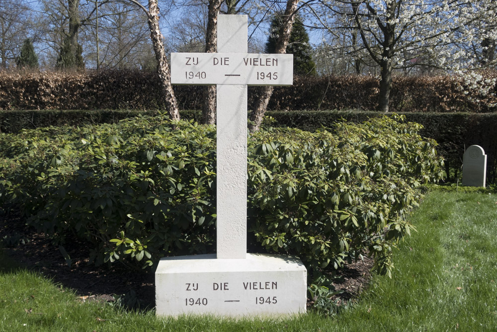 Nederlandse Oorlogsgraven St. Barbara #2