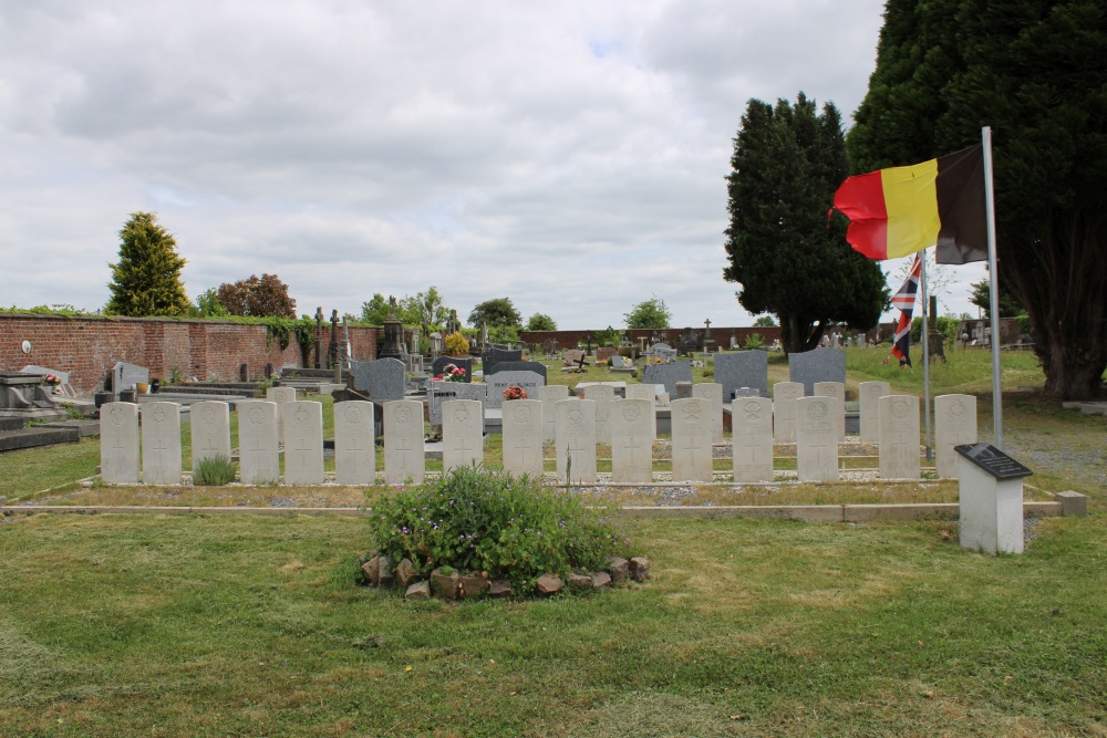 Commonwealth War Graves Angreau #3