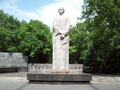 Erebegraafplaats & Monument Kharkiv #2