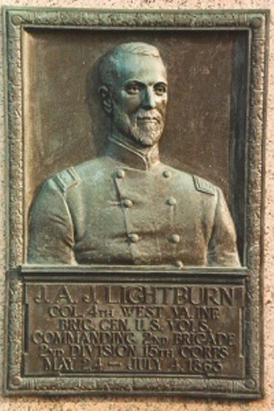 Gedenkteken Colonel Joseph A. J. Lightburn (Union) #1