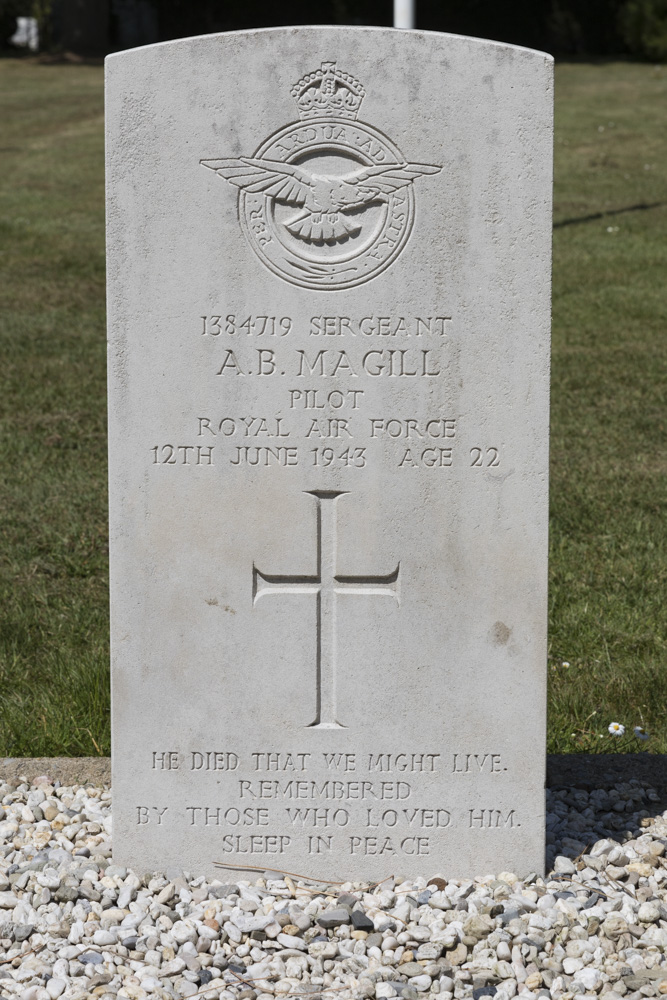 Commonwealth War Graves General Cemetery Terwolde #4