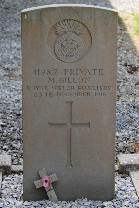 Commonwealth War Grave Broxeele #3