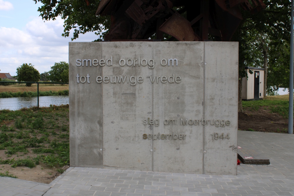 Vredesmonument Moerbrugge #3