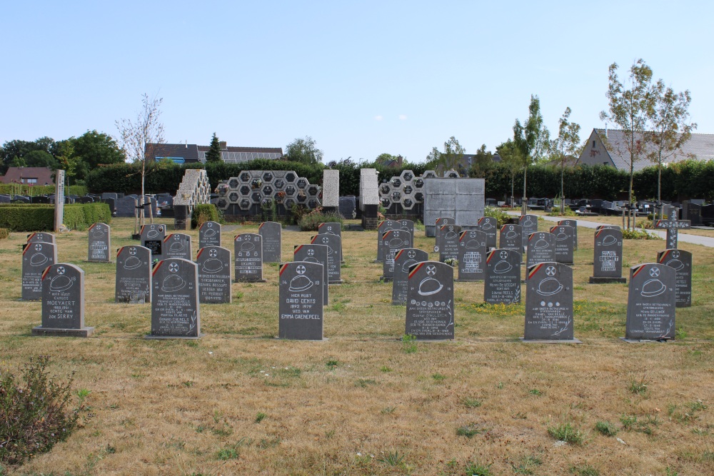 Belgian Graves Veterans Ruddervoorde #2