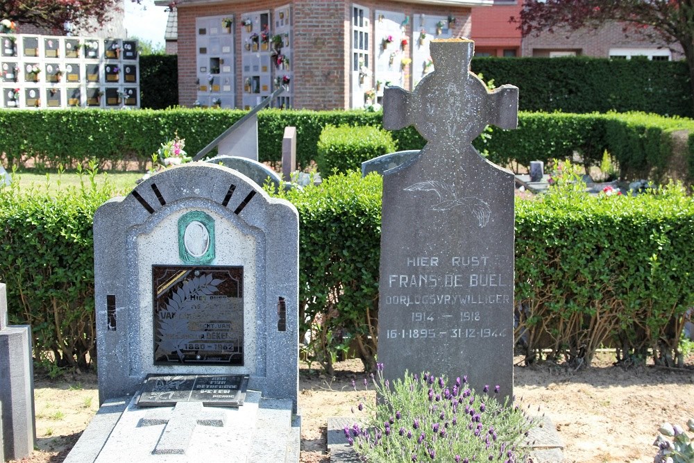 Belgian Graves Veterans Groot-Bijgaarden #3