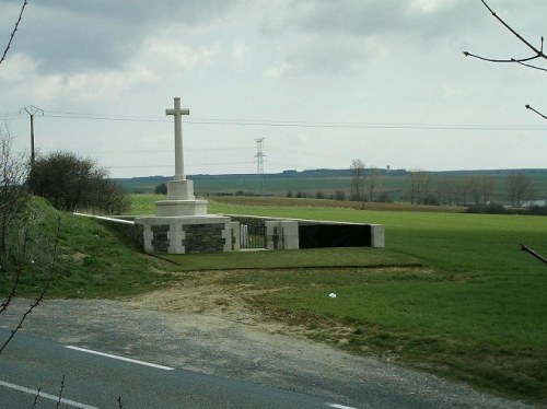 Oorlogsbegraafplaats van het Gemenebest Montay