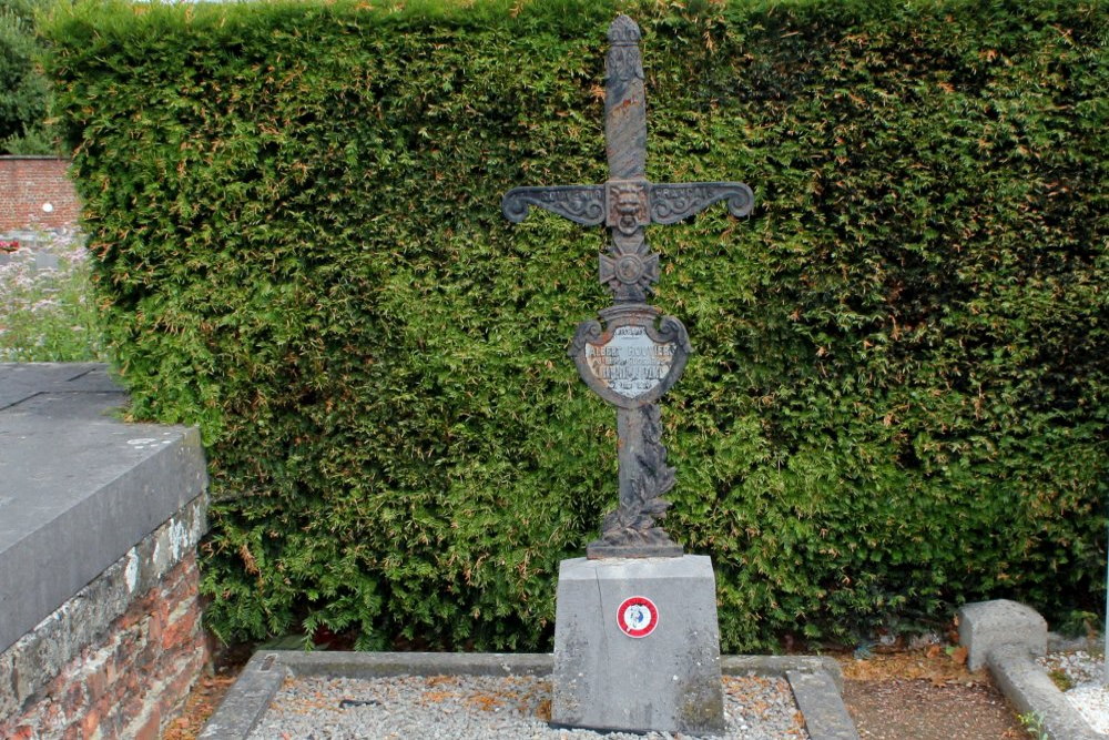 French War Grave Nivelles #1