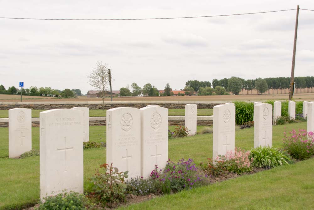 St Quentin Cabaret Commonwealth War Cemetery #4