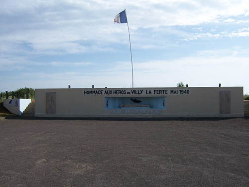 Monument Verdedigers Fort Villy-La-Fert