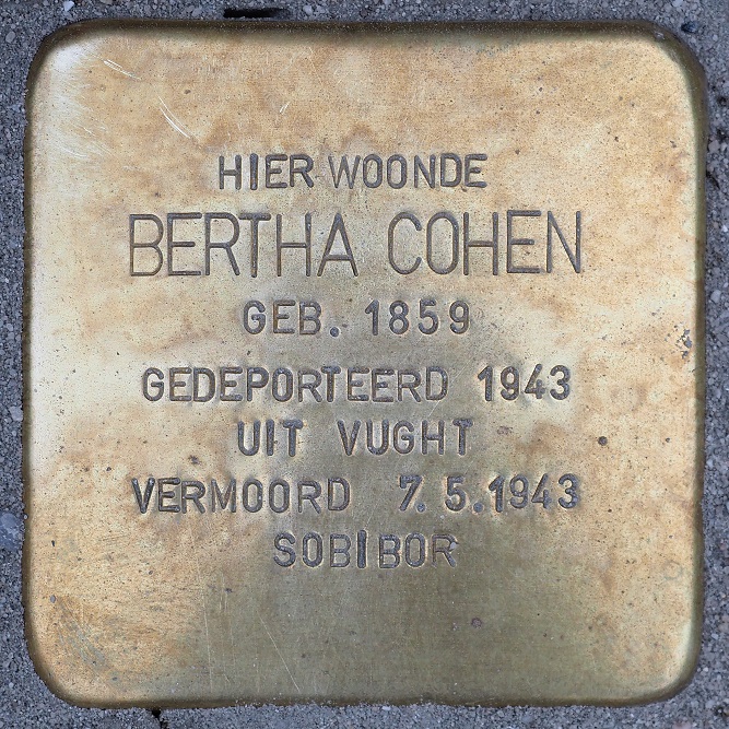 Stolpersteine Sint Jurrienstraat 24 #4