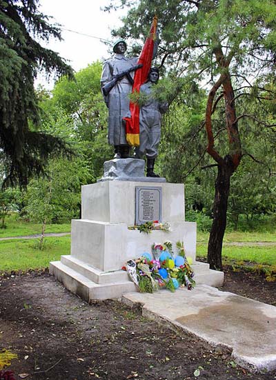 Mass Grave Soviet Soldiers Donetsk #1