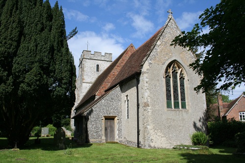 Oorlogsgraf van het Gemenebest St Giles Churchyard