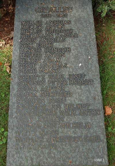 Oorlogsmonument Neuenhausen #4