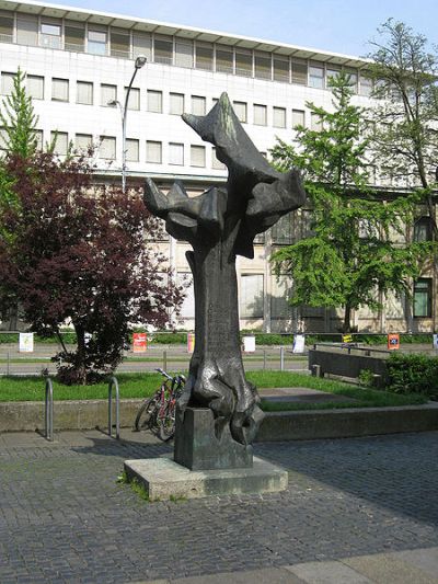 Monument Slachtoffers Nationaal-Socialisme #1