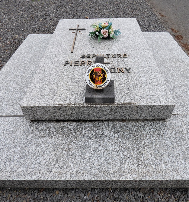 Belgian Graves Veterans Porcheresse #4