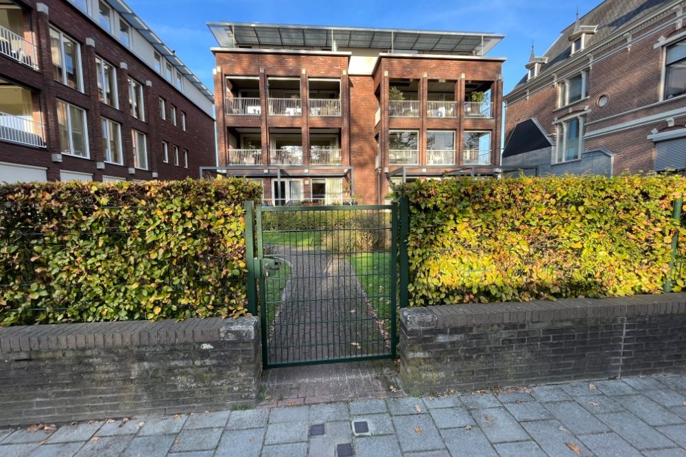 Stolpersteine Hengelosestraat 100