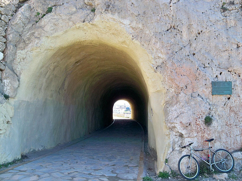 Tunnel voor de Mensen uit Canada