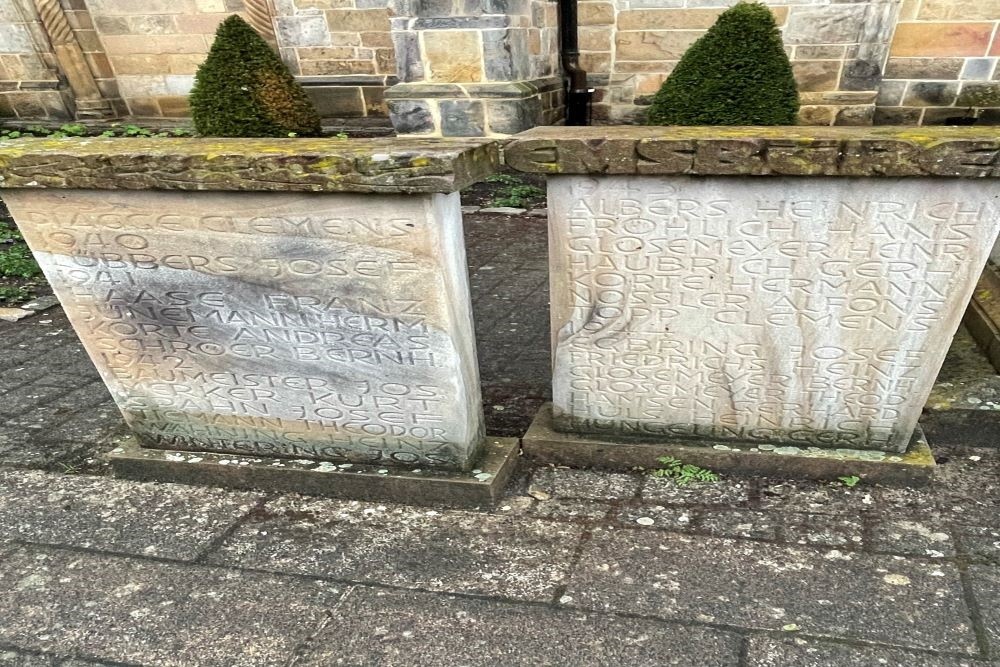 Oorlogsmonument Emsbüren #2
