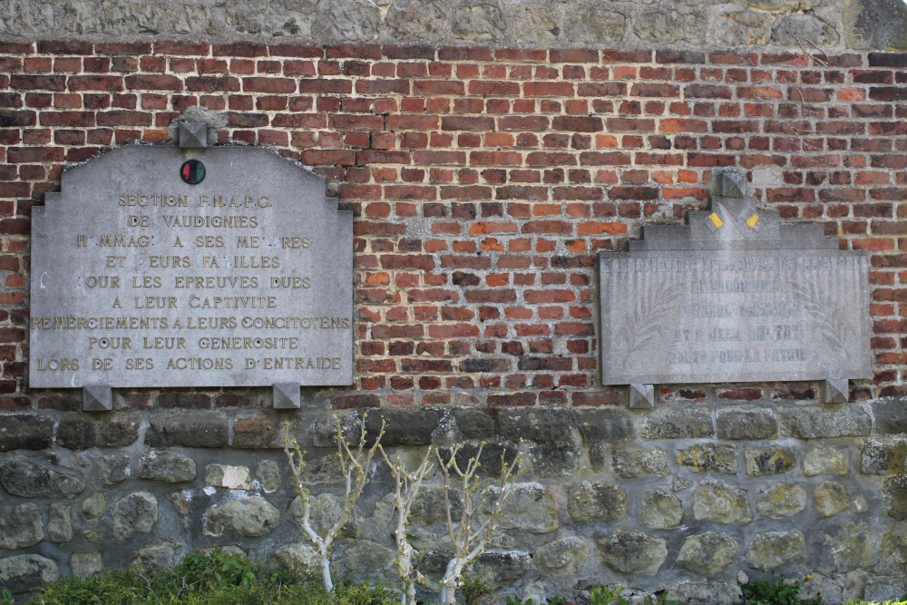 Oorlogsmonument Chièvres-Vaudignies #3