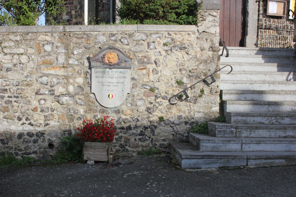 Oorlogsmonument Petit-Hallet	