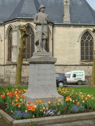 Oorlogsmonument Lestrem #1