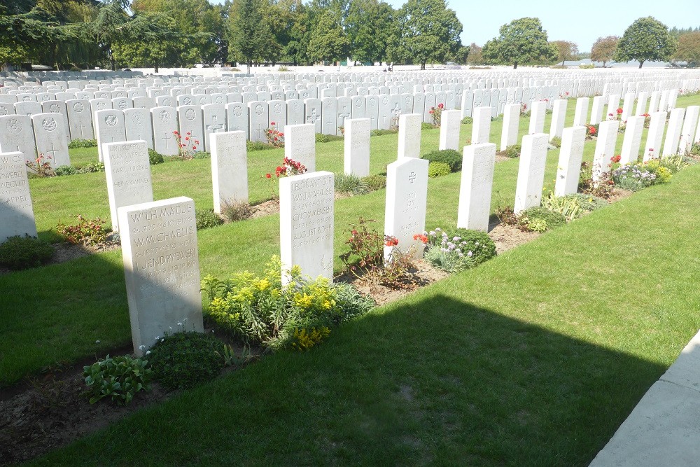 Lijssenthoek Military Cemetery #2