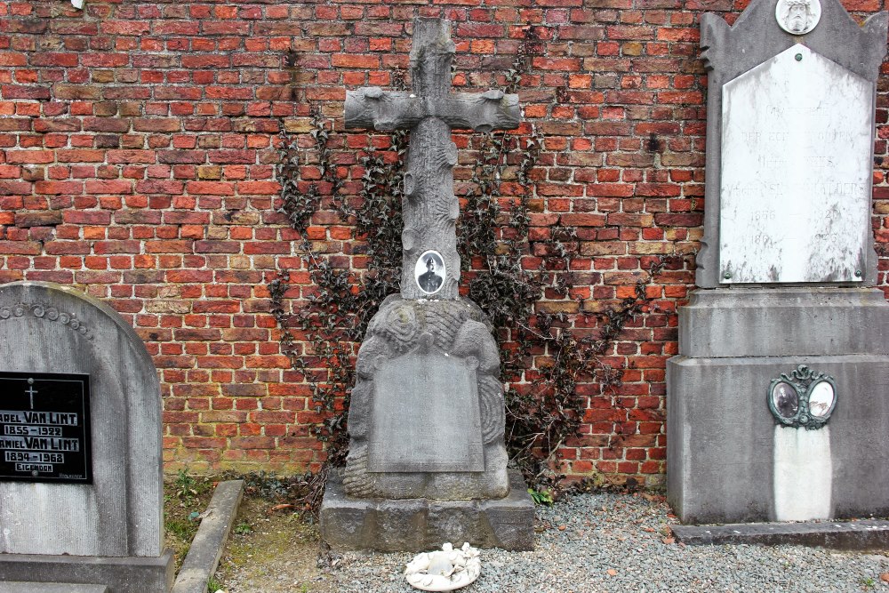 Belgian Graves Veterans Beigem #2