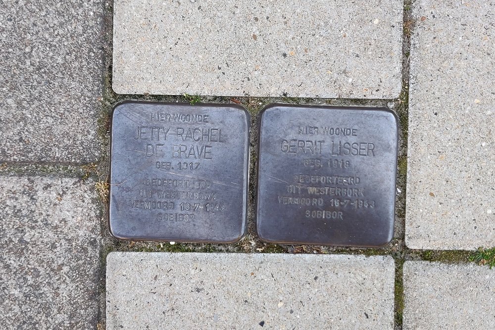 Stolpersteine Cronjéstraat 1