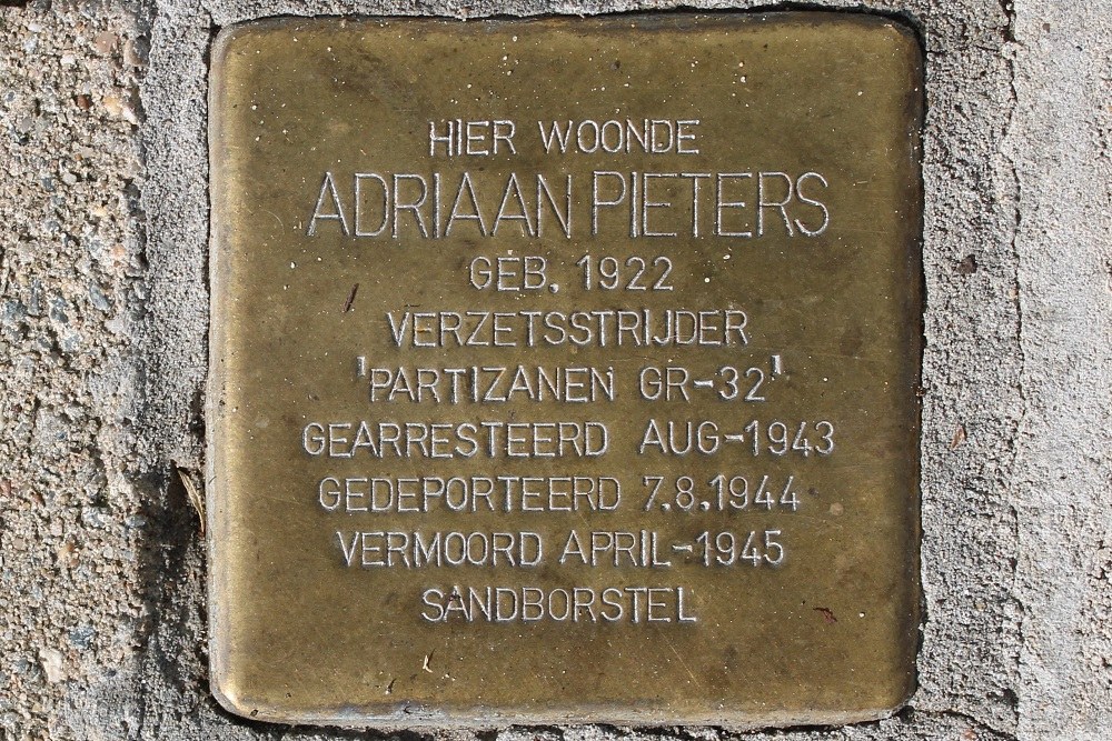 Stolperstein Adriaan Pietersstraat 42 #1