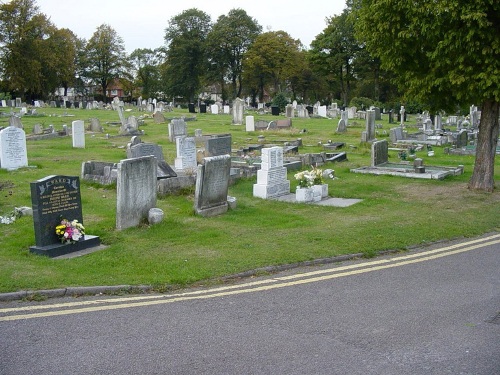 Commonwealth War Graves Uplands Cemetery