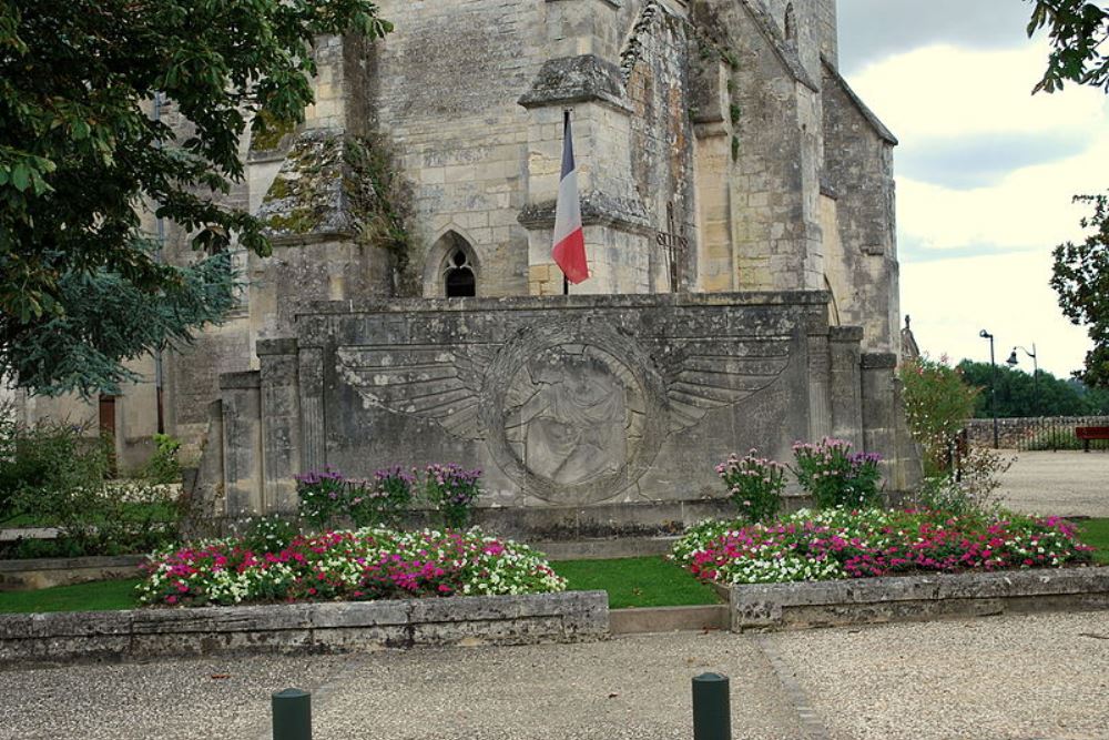 War Memorial Villegouge #1