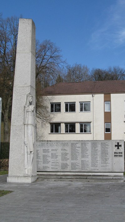 War Memorial Perg #1