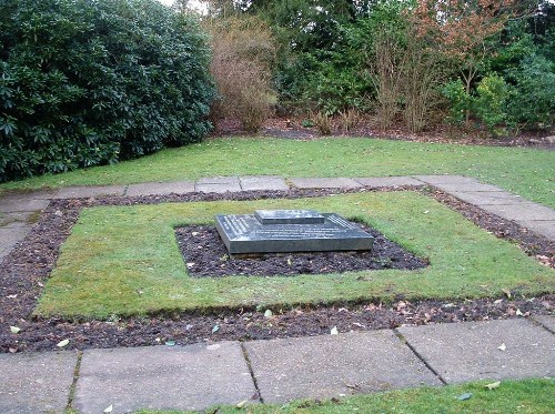 Commonwealth War Grave Hylands Park #1