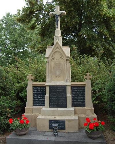 Oorlogsmonument Wallrath #1