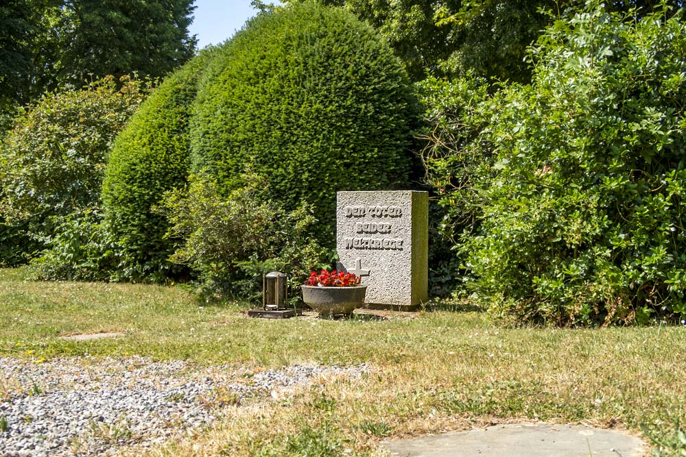 Monument Begraafplaats Selgersdorf