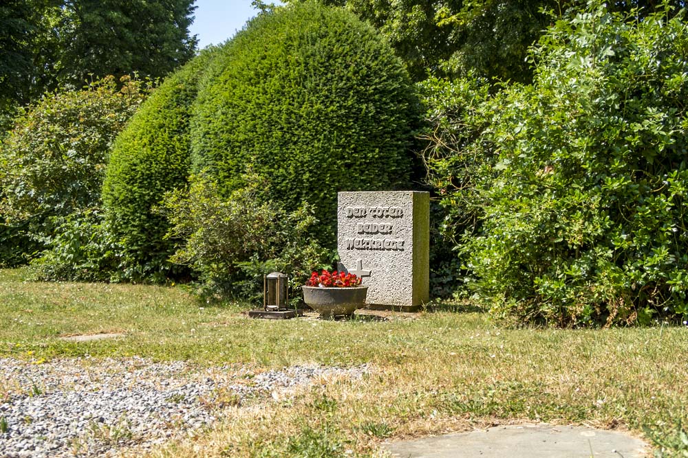 Memorial Cemetery Selgersdorf #1