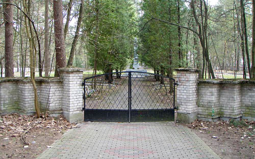 Sovjet Oorlogsbegraafplaats Augustów