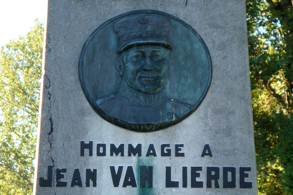 Monument Gedeporteerde Politieagenten-Verzetsstrijders #3