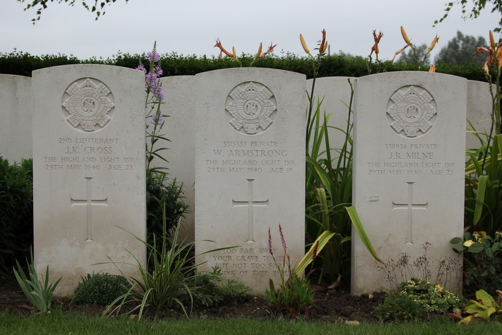 Commonwealth War Graves Rexpoëde #4