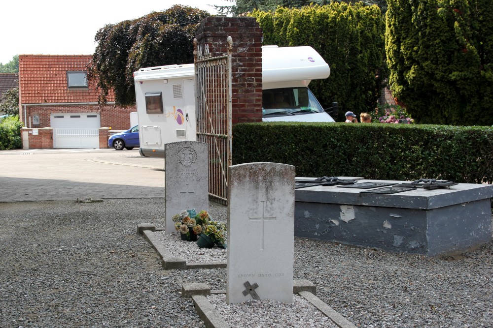 Commonwealth War Graves Blaringhem #2