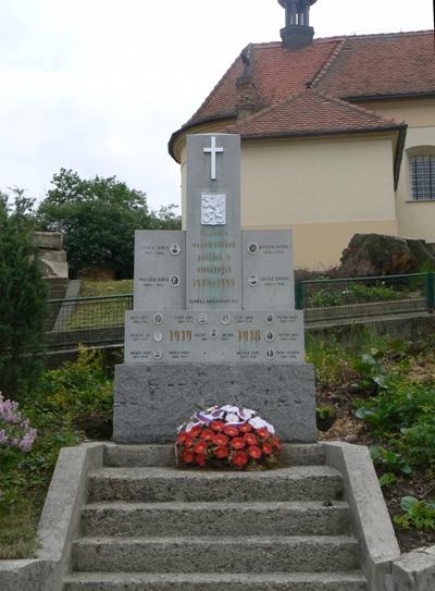 Oorlogsmonument Nevojice #1