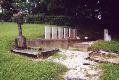 Oorlogsgraven van het Gemenebest Brucourt