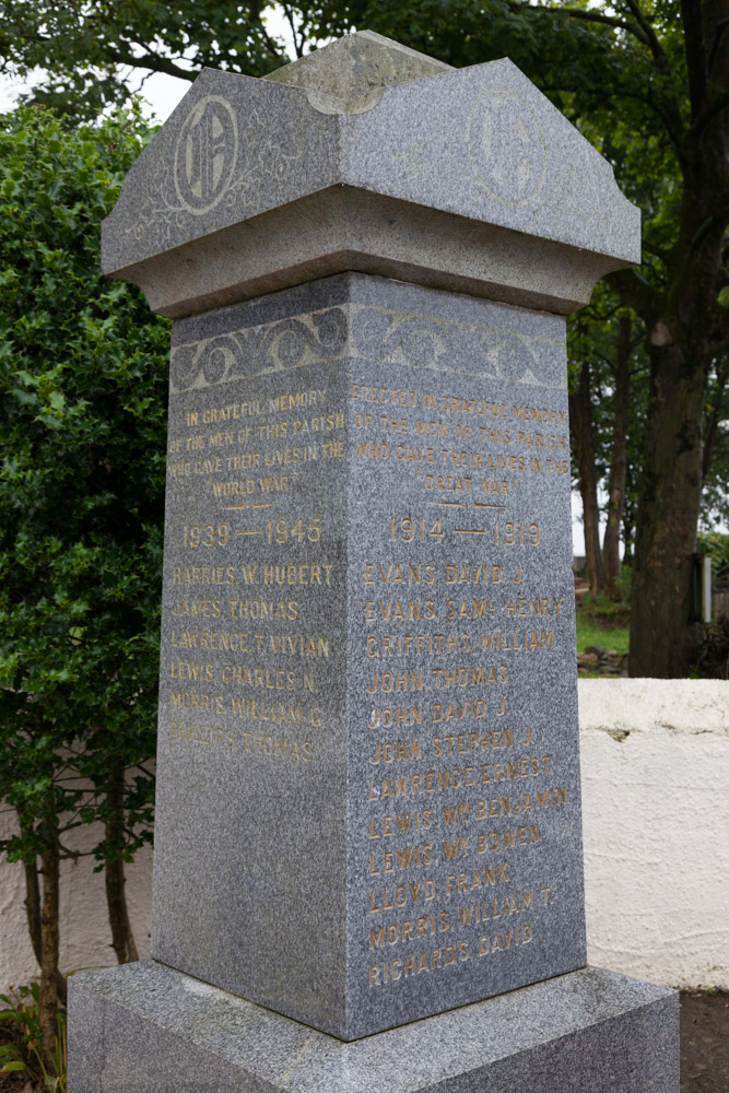 Oorlogsmonument Letterston #2