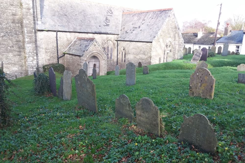 Oorlogsgraven van het Gemenebest St. Michael Churchyard #1