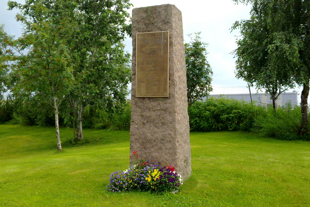 Monument Short Stirling LK147