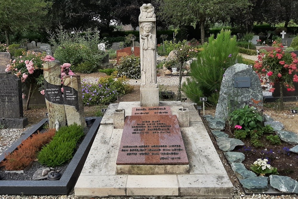 War grave Oud-Zuilen #1