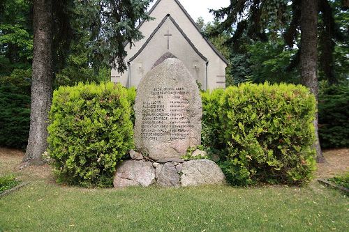 Oorlogsmonument Schulzendorf #1